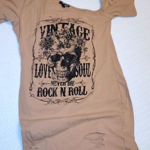 Fashion Nova Vintage T-shirt